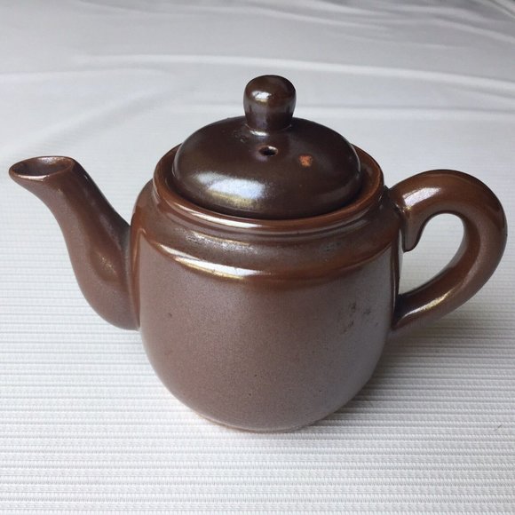 Ceramic Pottery Teapot Small Brown Shiny Glaze Vintage Retro MCM Made in Japan - Picture 1 of 12